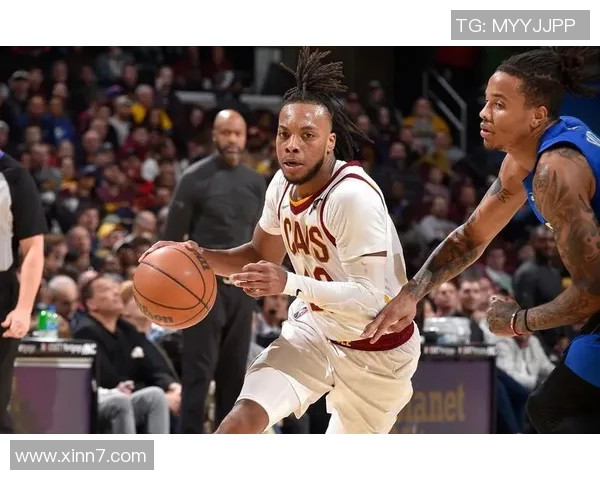 东部黑马球队开季六连胜改写东部竞争格局，年轻球员爆发与团队防守体系铸就强势崛起