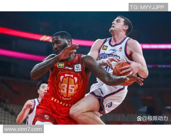 CBA精彩对决广东队与深圳队比赛录像回顾与精彩瞬间分析